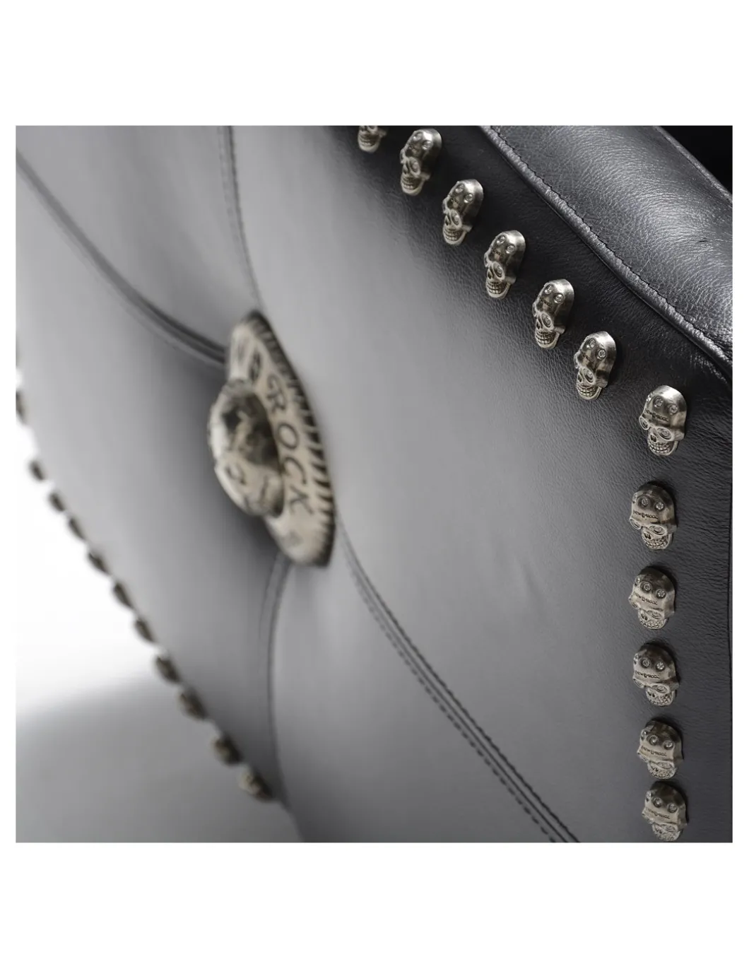ADORNMENTS M-NRSOFA1-C1