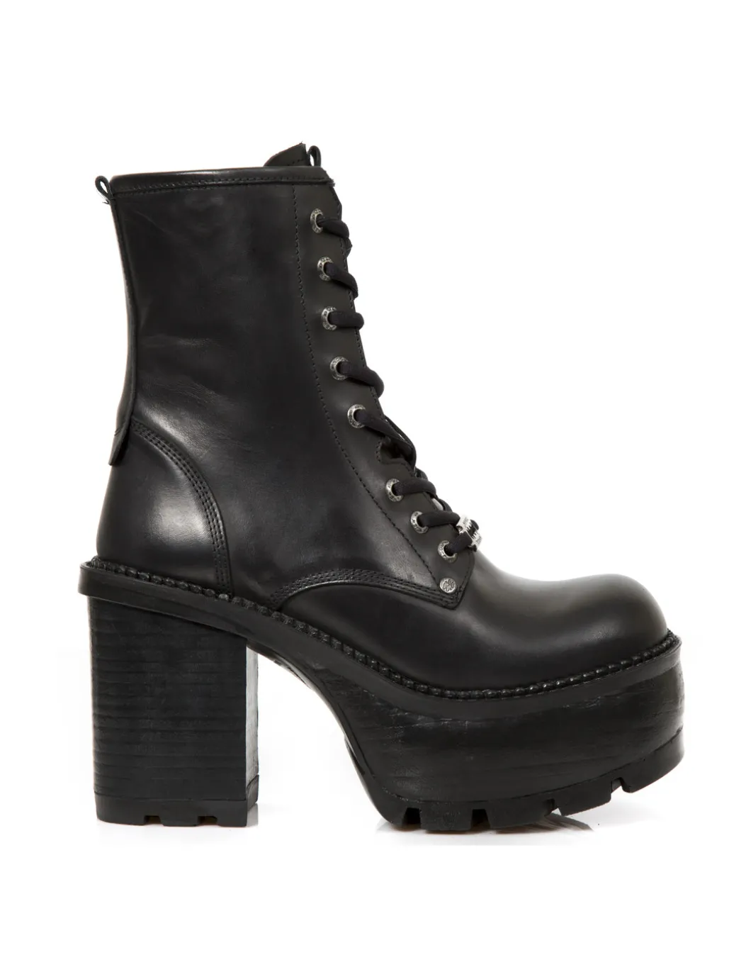 ANKLE BOOT TRAIL M-SEVE02-C7