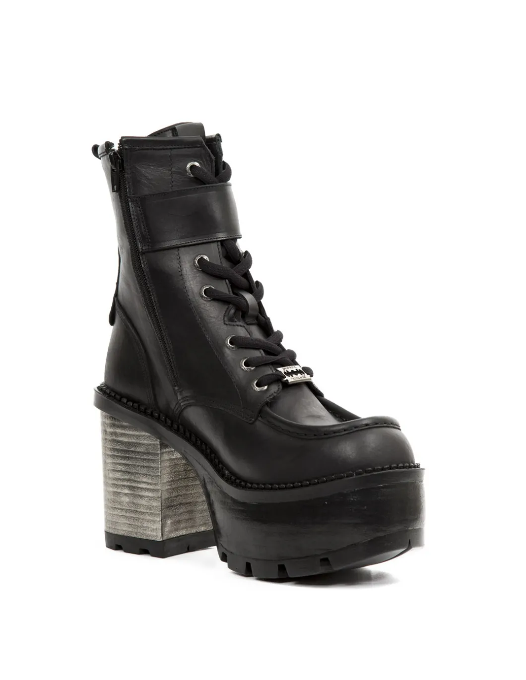 ANKLE BOOT TRAIL M-SEVE07-C1