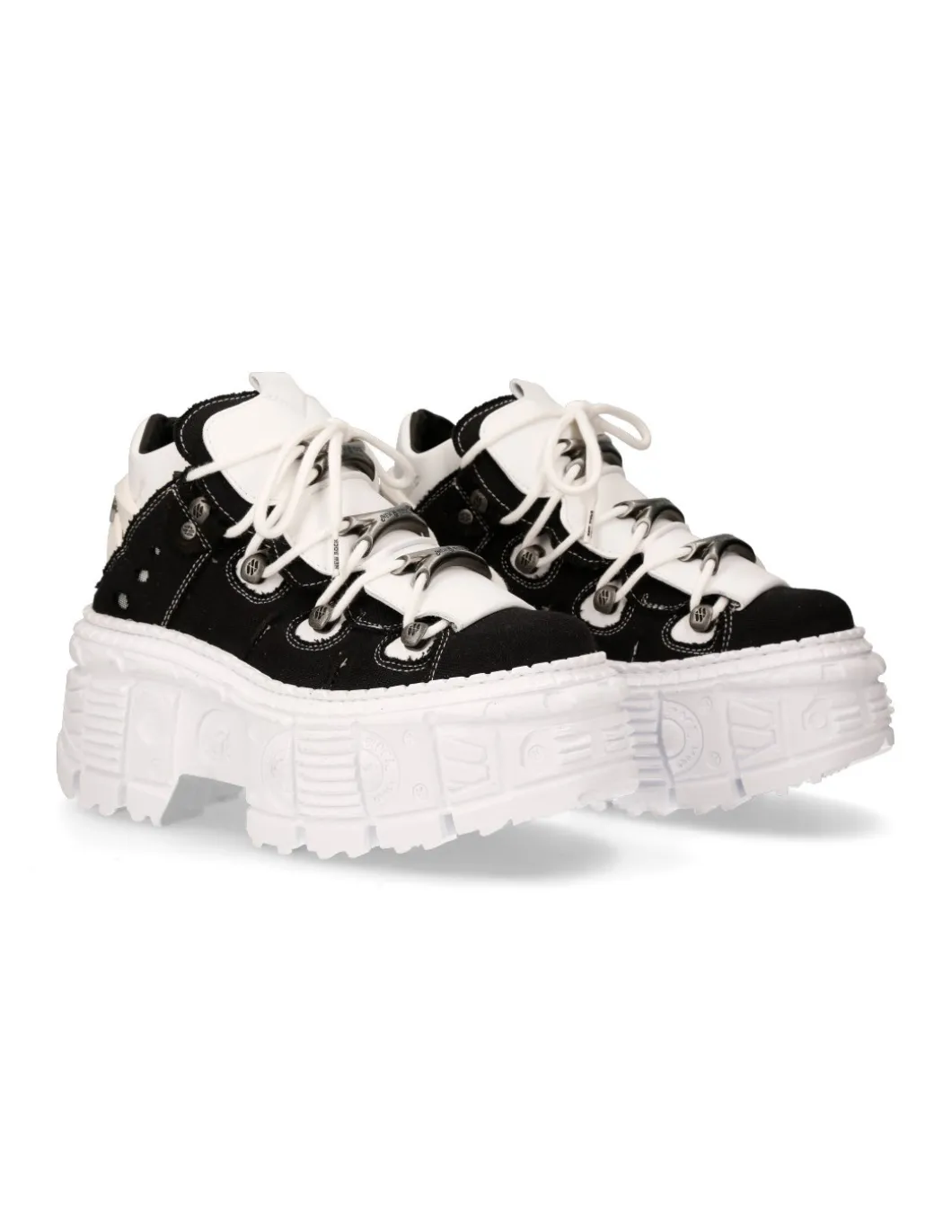 SHOE TANK WITH LACES M-WALL106-V3