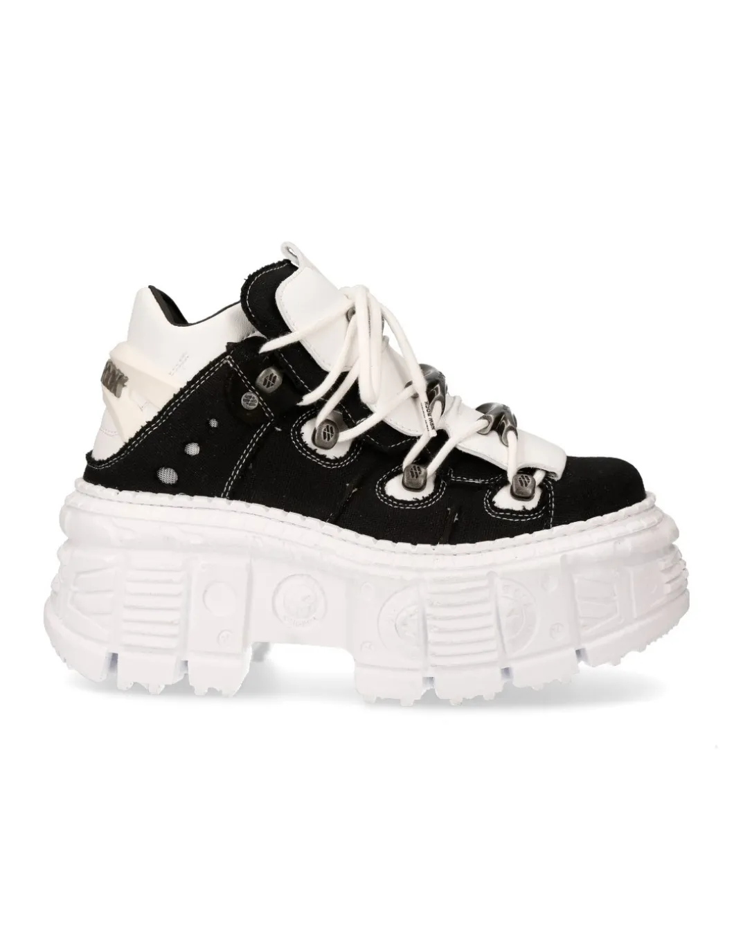 SHOE TANK WITH LACES M-WALL106-V3