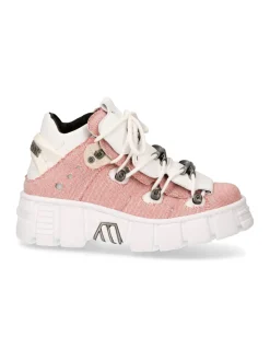 SHOE TOWER WITH LACES M-WALL106-V1